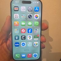 Iphone 15 pro senza un graffio