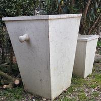 Vasi in marmo "Biancone di Asiago"