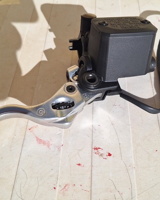 Pompa Brembo ktm 690 smcr 2019 / 2020