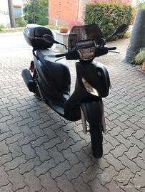 Piaggio Medley 150