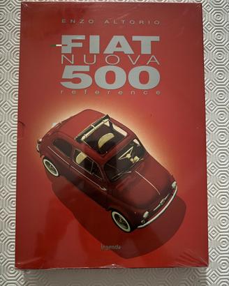 Libro FIAT NUOVA 500 REFERENCE