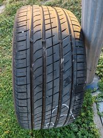 gomma 275/35/20y NEXEN