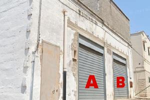 2 garage con cantine-Intera proprietà o sezione A