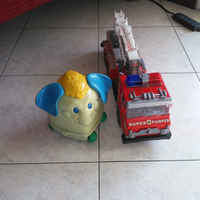 Camion pompieri e gioco Fisher Price incastr