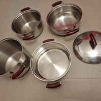Set di 2 pentole e 3 accessori in acciaio inox 18/