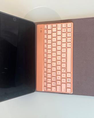 Custodia + Tastiera Bluetooth iPad