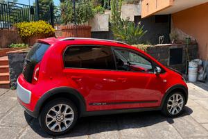 Volkswagen Cross Up! 1.0 75 CV – 66.000 km – Unico