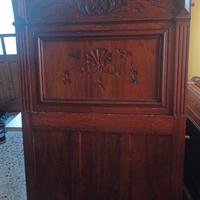 Testiera in legno di noce