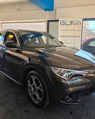 Alfa Romeo Stelvio 2.2 Turbodiesel 150 CV AT8 RWD 