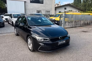 Volkswagen Golf 8 2.0 TDI SCR Style IVA ISPOSTA