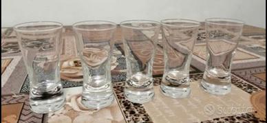 5 bicchierini da liquore FAI LA TUA OFFERT!