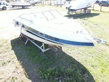 FourWinns 650