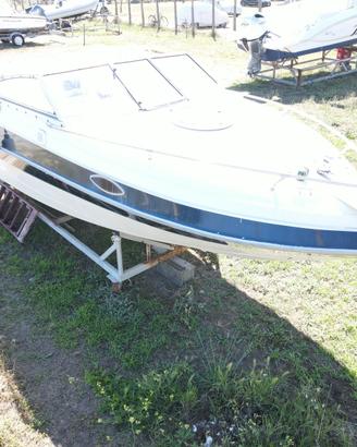 FourWinns 650