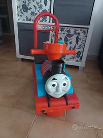 cavalcabile trenino thomas