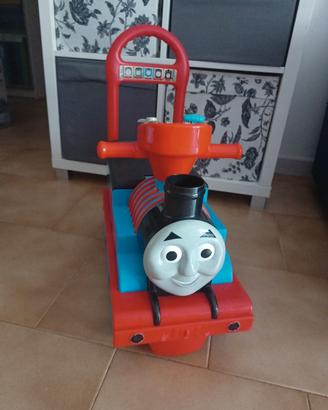 cavalcabile trenino thomas