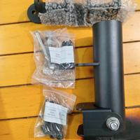 Attacco a parete per bilanciere olimpico