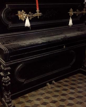 PIANOFORTI VERTICALI D'EPOCA