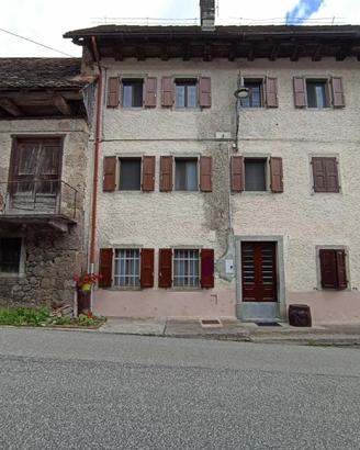 TIPICA CASA CARNICA IN VAL PESARINA - PRONTA DA...