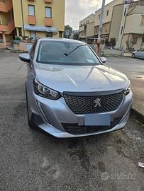 Peugeot 2008 BLUEHDI 100 allure navi pack