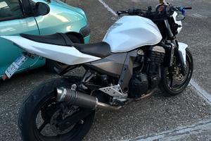 Kawasaki z750