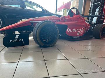 Formula Predators pc 010 r