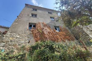 CASA INDIPENDENTE A TORRIGLIA