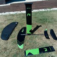 Hydrofoil Reptile 1800 con due mast (65 e 85 cm)