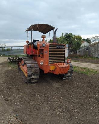 Fiat 90 C con aratro e frangizolle 