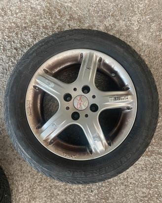 Cerchi Momo GT2 4X100