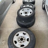 5 Cerchi R17 + 4 gomme