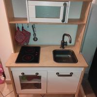 cucina Ikea bambini
