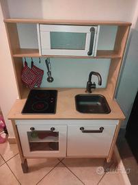 cucina Ikea bambini
