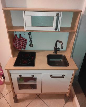 cucina Ikea bambini