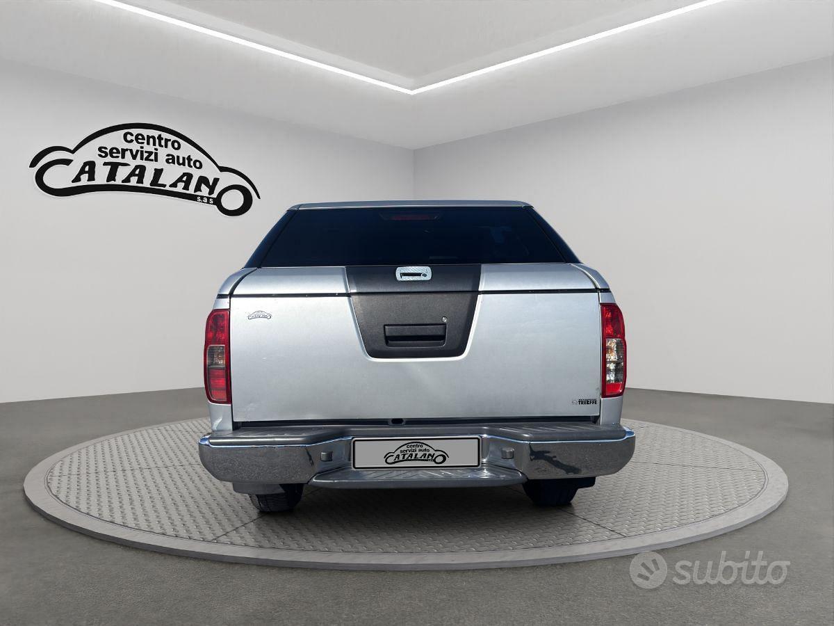 Nissan Navara 2009 photo 4
