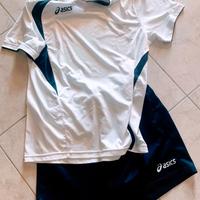 Completino Corsa Palestra Asics usato 3 volte