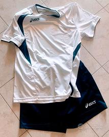 Completino Corsa Palestra Asics usato 3 volte