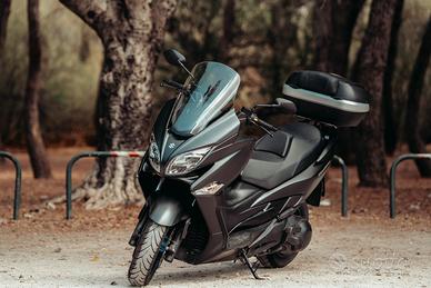 Suzuki burgman 400 anno 2023