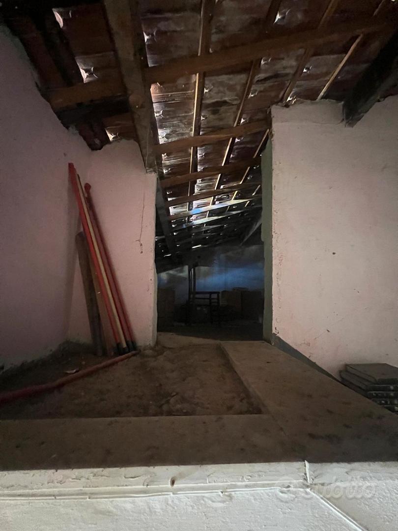Casa da ristrutturare - Vista 6