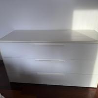 CASSETTIERA A 3 CASSETTI, 2 MANIGLIE DA SISTEMARE