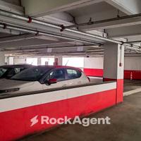 POSTI AUTO IN BUSINESS CENTER