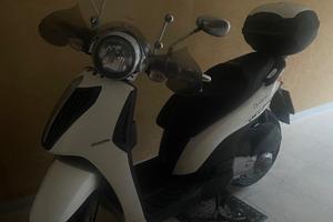 Piaggio Carnaby 300 - 2009