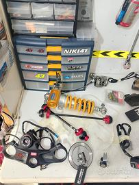 APRILIA RSV4 FACTORY RICAMBI E ACCESSORI