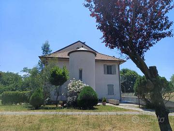 QUADRILOCALE CON BOX A PADERNO D'ADDA