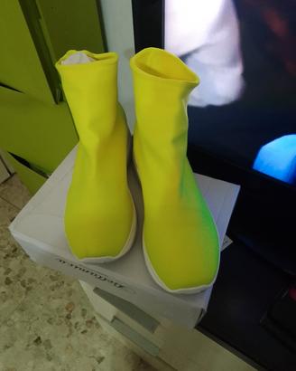 scarpe donna mai usate 