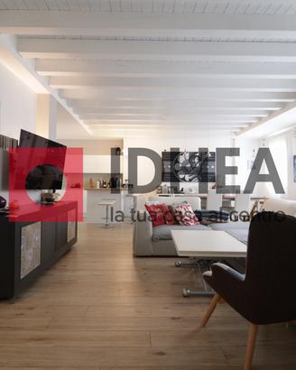 APPARTAMENTO TRICAMERE PIANO TERRA CON GIARDINO RI