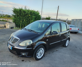 Lancia musa oro 1300 Multijet 95 cavalli anno 2012
