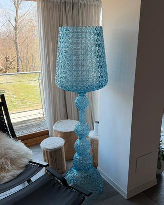 Lampada Kabuki azzurra - imitazione Kartell