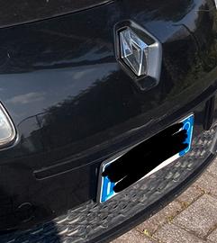 Vedo pezzi di ricambio Renault twingo