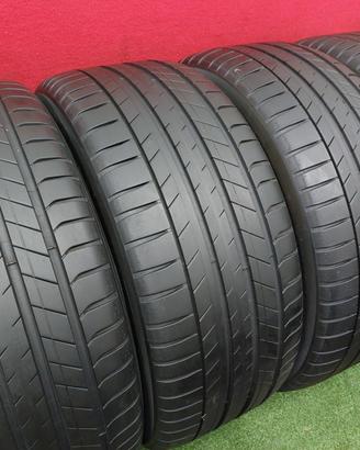 255 55 19 - 275 50 19 Gomme Estive Porsche Cayenne