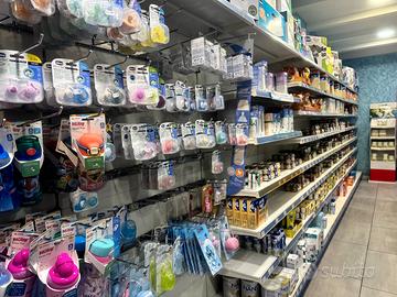 Scaffali arredo negozio